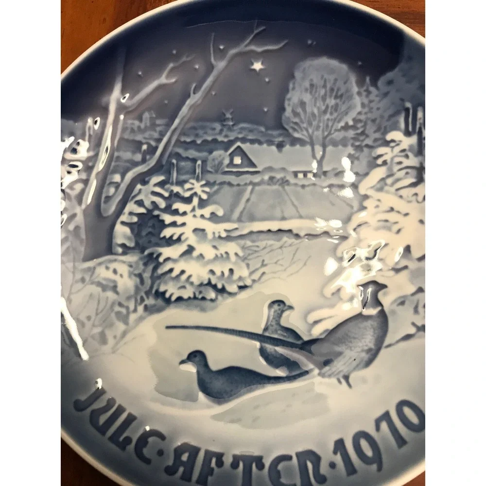Kjobenhavn bing grondahl 1970 pheasants snow at christmas plate‎